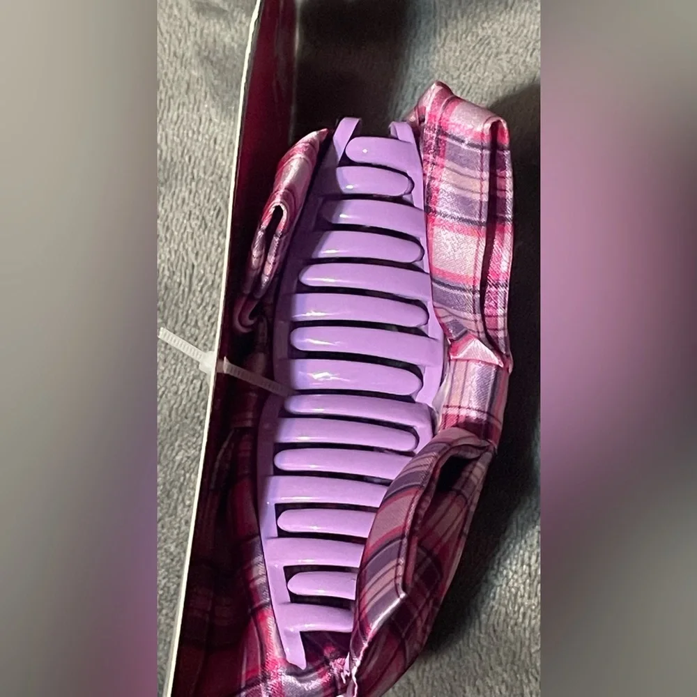 🔴 3/$12 Justice Plaid Hair‎ Claw Clip!
